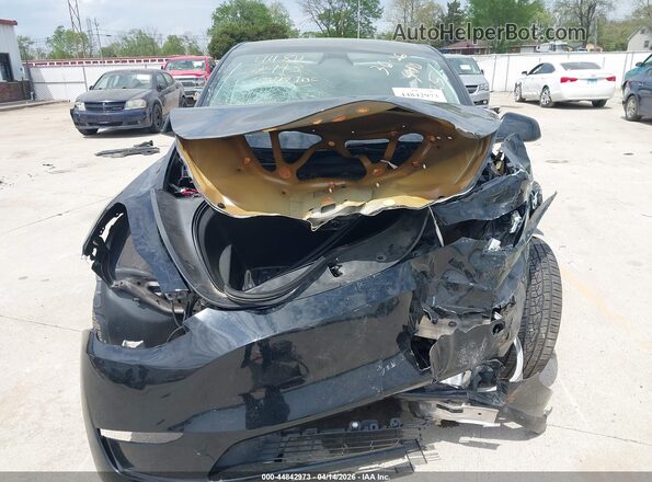 7SAYGDEDXRF087957 2024 TESLA MODEL Y Black წინა პანელის ხედი