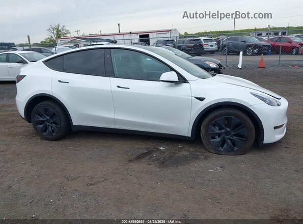 7SAYGDEDXSA374010 2025 TESLA MODEL Y Белый Вид щитка приборов
