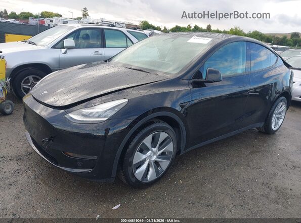 7SAYGDEE0NF449166 2022 TESLA MODEL Y Black Front left