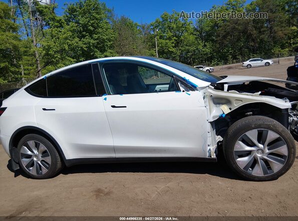 7SAYGDEE0PA125277 2023 TESLA MODEL Y White 