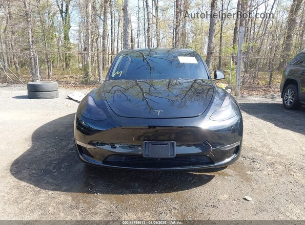 7SAYGDEE0RA218884 2024 TESLA MODEL Y Черный Вид задней части салона
