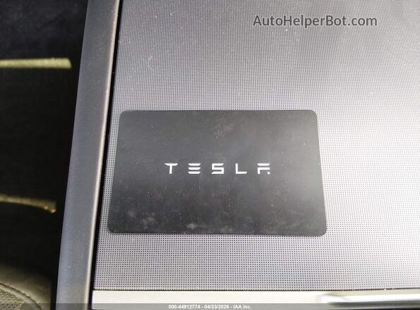 7SAYGDEE0TA590684 2026 TESLA MODEL Y Black Dashboard view