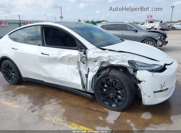 7SAYGDEE1NA011043 2022 TESLA MODEL Y White Вид спереду