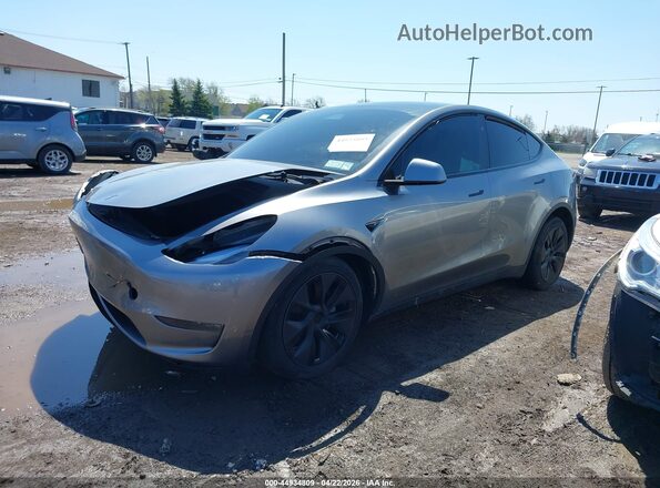 7SAYGDEE1SF297457 2025 TESLA MODEL Y Gray Przód lewy