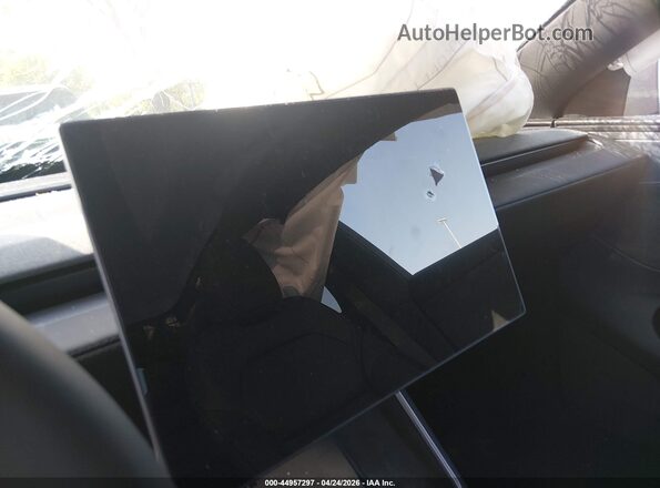 7SAYGDEE1TA672262 2026 TESLA MODEL Y Gray სალონის 360-გრადუსიანი ხედი