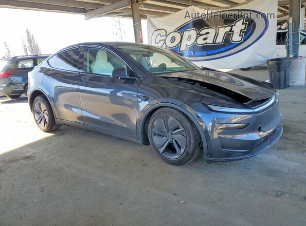 7SAYGDEE1TF541867 2026 TESLA MODEL Gray Front right