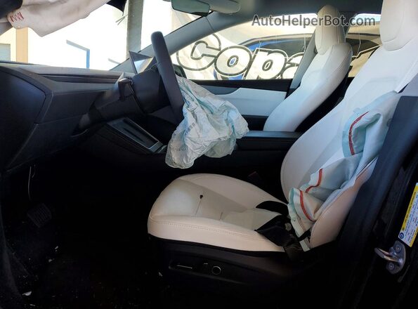 7SAYGDEE1TF541867 2026 TESLA MODEL Gray Front interior view