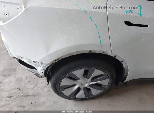 7SAYGDEE2NA022858 2022 TESLA MODEL Y Белый 