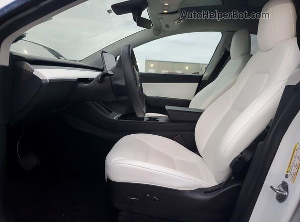 7SAYGDEE2NF331751 2022 TESLA MODEL White წინა სალონის ხედი