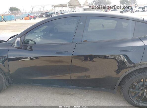 7SAYGDEE2PA163223 2023 TESLA MODEL Y Black Vista interior de 360 grados