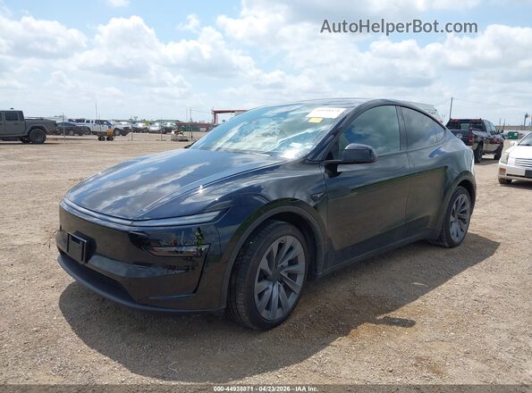 7SAYGDEE2TA634989 2026 TESLA MODEL Y Черный Передняя левая четверть