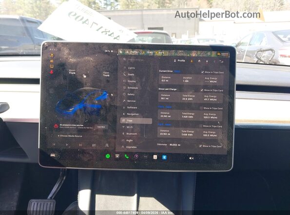 7SAYGDEE3NF481433 2022 TESLA MODEL Y Blue Հետևի նստատեղերի տեսք