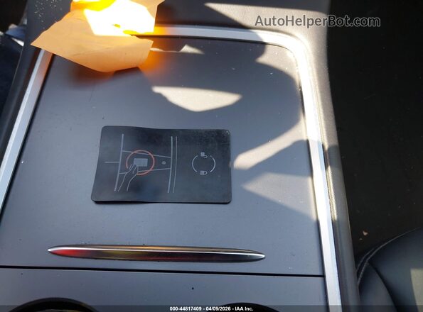 7SAYGDEE3NF481433 2022 TESLA MODEL Y Blue Առջևի վահանակի տեսք