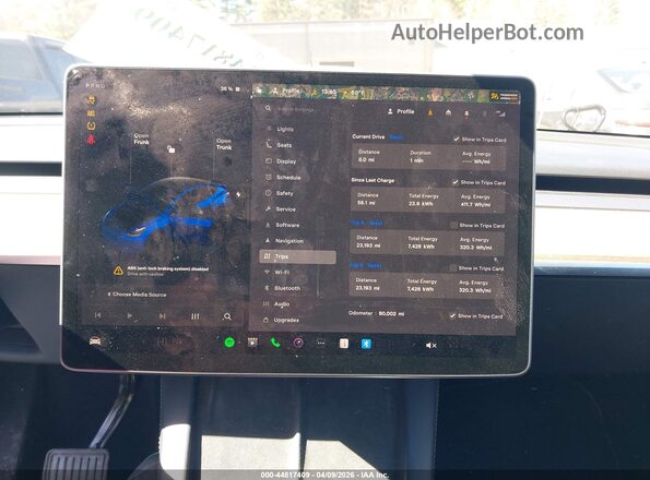 7SAYGDEE3NF481433 2022 TESLA MODEL Y Blue 