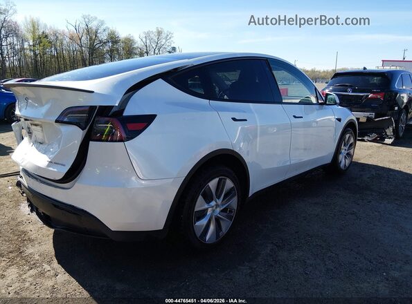 7SAYGDEE3PA097541 2023 TESLA MODEL Y White Հետևի աջ