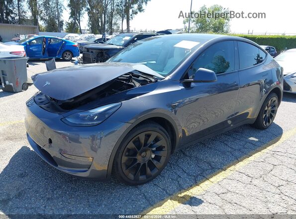 7SAYGDEE3PF828438 2023 TESLA MODEL Y Gray Front left
