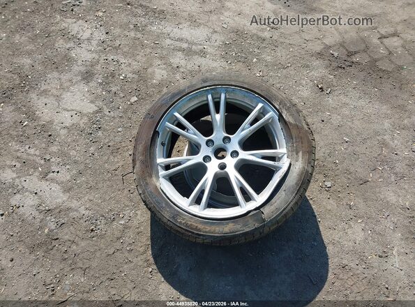 7SAYGDEE3PF860564 2023 TESLA MODEL Y Серый Вид щитка приборов