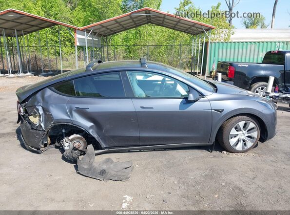 7SAYGDEE3PF860564 2023 TESLA MODEL Y Серый Панорамный вид салона 360°