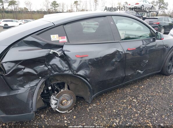 7SAYGDEE3TA386686 2026 TESLA MODEL Y Gray Դիմացի տեսք