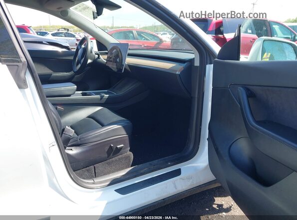 7SAYGDEE4NF321061 2022 TESLA MODEL Y White Սալոնի դիմացի տեսք