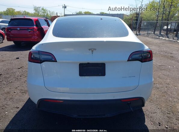 7SAYGDEE4NF321061 2022 TESLA MODEL Y White 