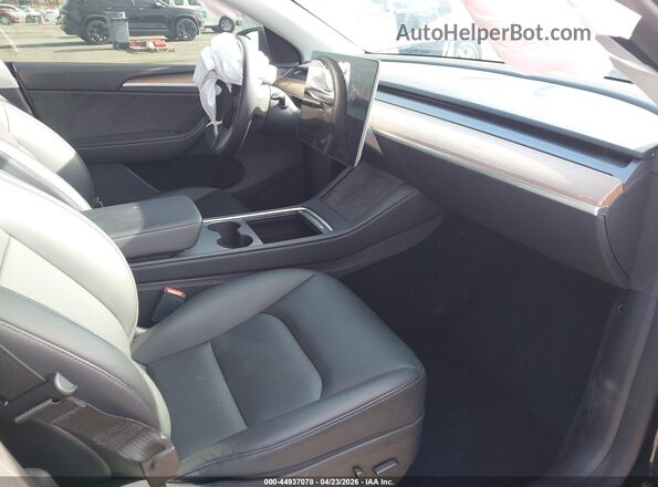 7SAYGDEE5PA154743 2023 TESLA MODEL Y Black Սալոնի դիմացի տեսք