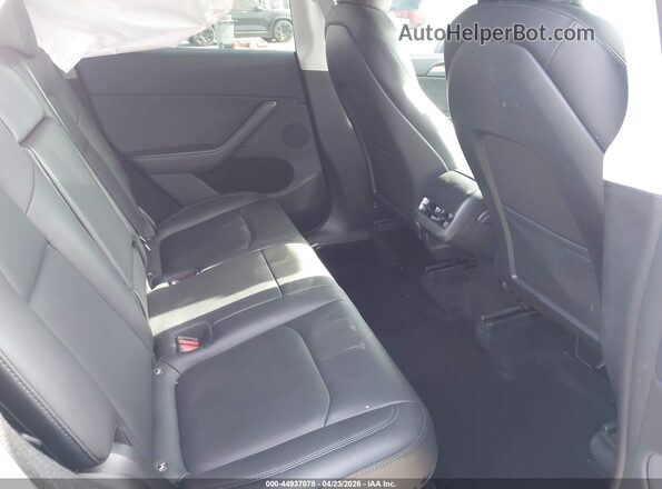 7SAYGDEE5PA154743 2023 TESLA MODEL Y Black VIN կոդի պիտակի տեսք