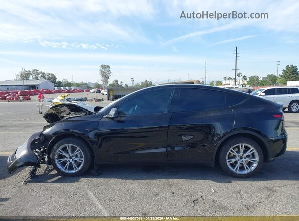 7SAYGDEE5PA154743 2023 TESLA MODEL Y Black 