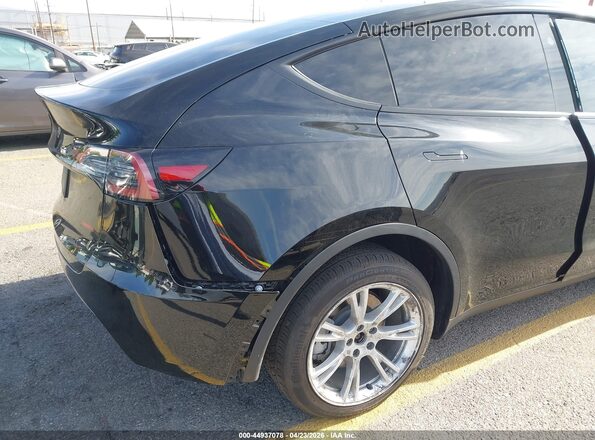 7SAYGDEE5PA154743 2023 TESLA MODEL Y Black 