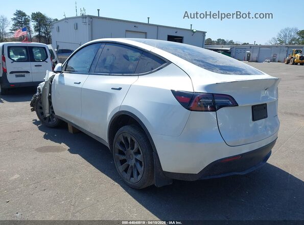 7SAYGDEE5PF763477 2023 TESLA MODEL Y White Tył lewy