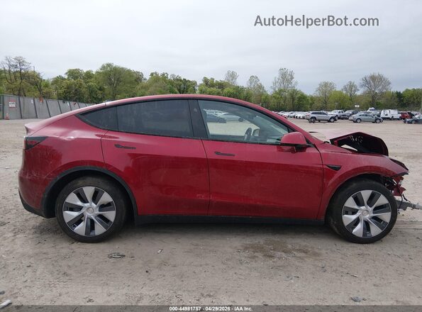 7SAYGDEE5RA269524 2024 TESLA MODEL Y Красный Вид задней части салона