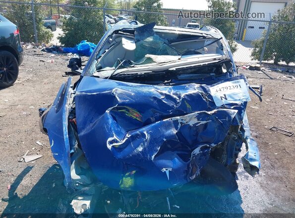 7SAYGDEE6NF395310 2022 TESLA MODEL Y Blue Դիմացի տեսք