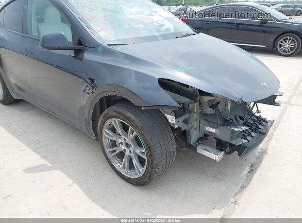 7SAYGDEE6RA223829 2024 TESLA MODEL Y Серый 