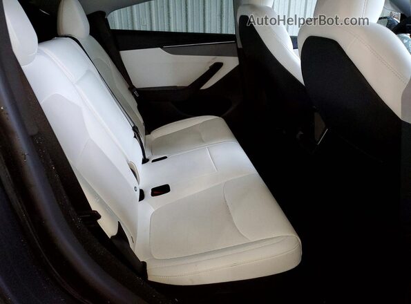 7SAYGDEE6TF354267 2026 TESLA MODEL Charcoal უკანა სალონის ხედი