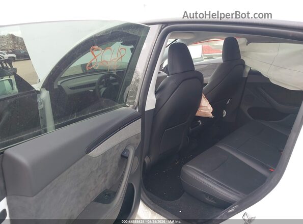 7SAYGDEE6TF354558 2026 TESLA MODEL Y White VIN կոդի պիտակի տեսք