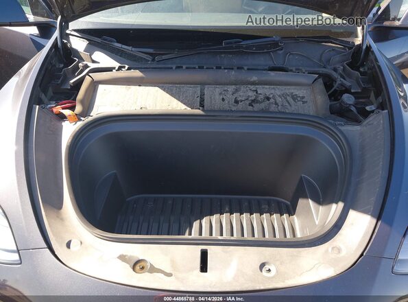 7SAYGDEE7RF163837 2024 TESLA MODEL Y Gray 