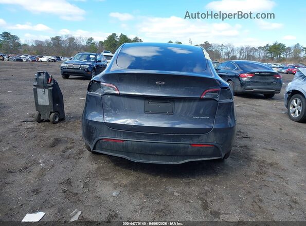 7SAYGDEE8NF368626 2022 TESLA MODEL Y Black 