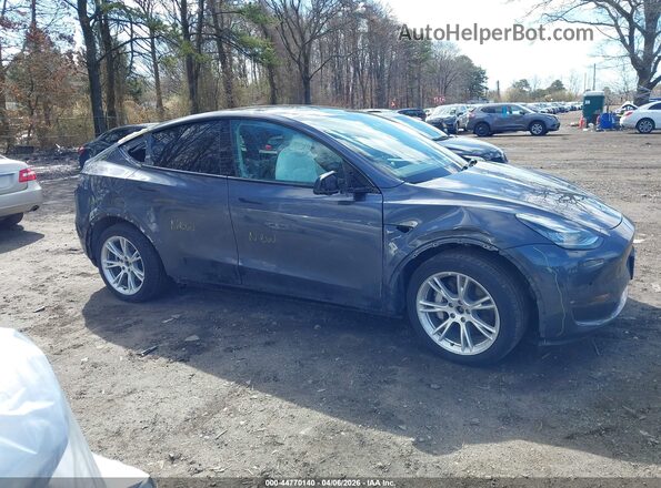 7SAYGDEE8NF368626 2022 TESLA MODEL Y Black უკანა სალონის ხედი
