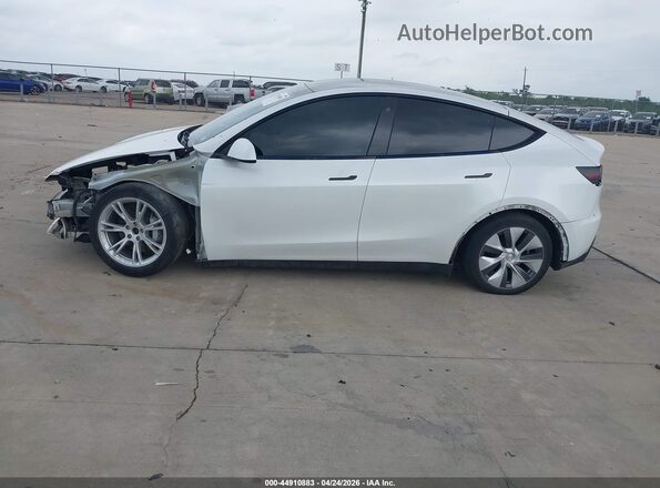 7SAYGDEE8PA062574 2023 TESLA MODEL Y White 