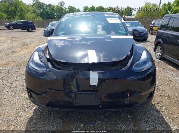 7SAYGDEE8PF834963 2023 TESLA MODEL Y Black Widok deski rozdzielczej
