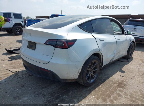 7SAYGDEE8SA370093 2025 TESLA MODEL Y Белый Задняя правая четверть