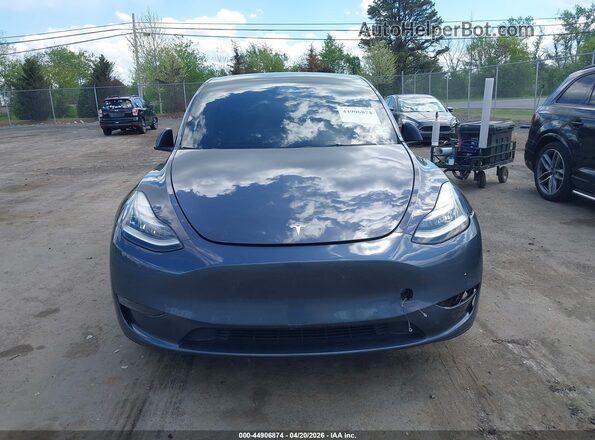 7SAYGDEE9NF422550 2022 TESLA MODEL Y Серый Вид панели приборов