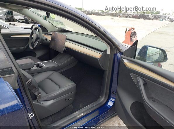 7SAYGDEE9PA062602 2023 TESLA MODEL Y Blue 