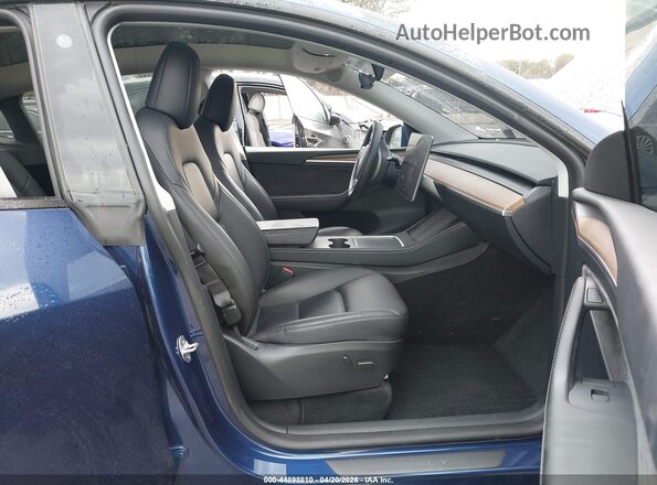 7SAYGDEE9PF766981 2023 TESLA MODEL Y Dark Blue Vista interior delantera