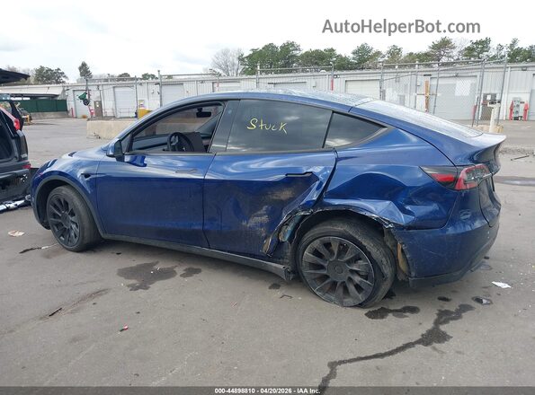 7SAYGDEE9PF766981 2023 TESLA MODEL Y Dark Blue Vista interior trasera