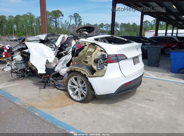 7SAYGDEE9RA253701 2024 TESLA MODEL Y White Հետևի ձախ