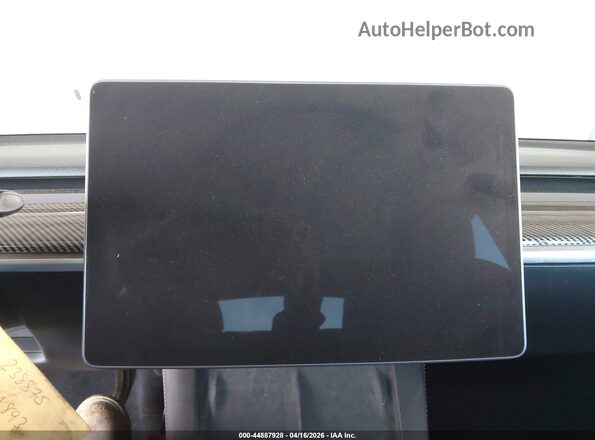 7SAYGDEE9RF206221 2024 TESLA MODEL Y White Հետևի նստատեղերի տեսք