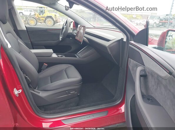 7SAYGDEE9TA457860 2026 TESLA MODEL Y Красный Вид салона спереди