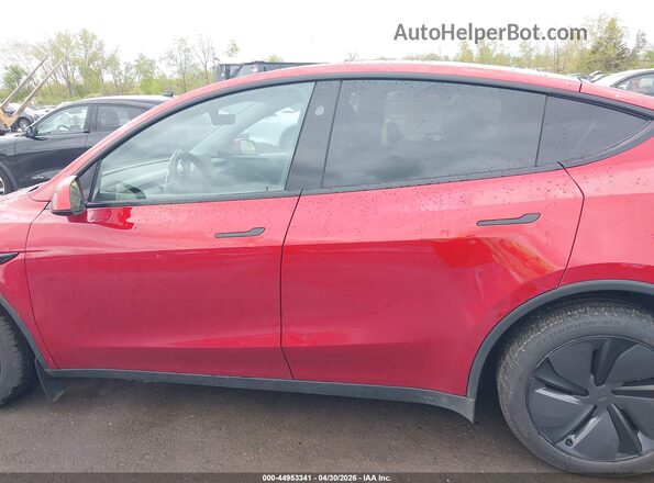 7SAYGDEE9TA457860 2026 TESLA MODEL Y Красный Панорамный вид салона 360°