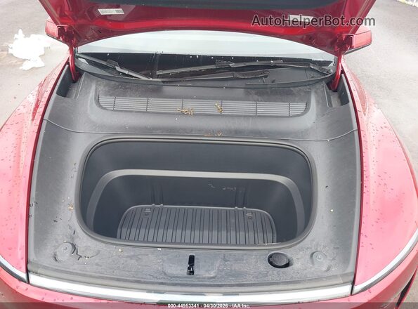 7SAYGDEE9TA457860 2026 TESLA MODEL Y Красный Вид сзади